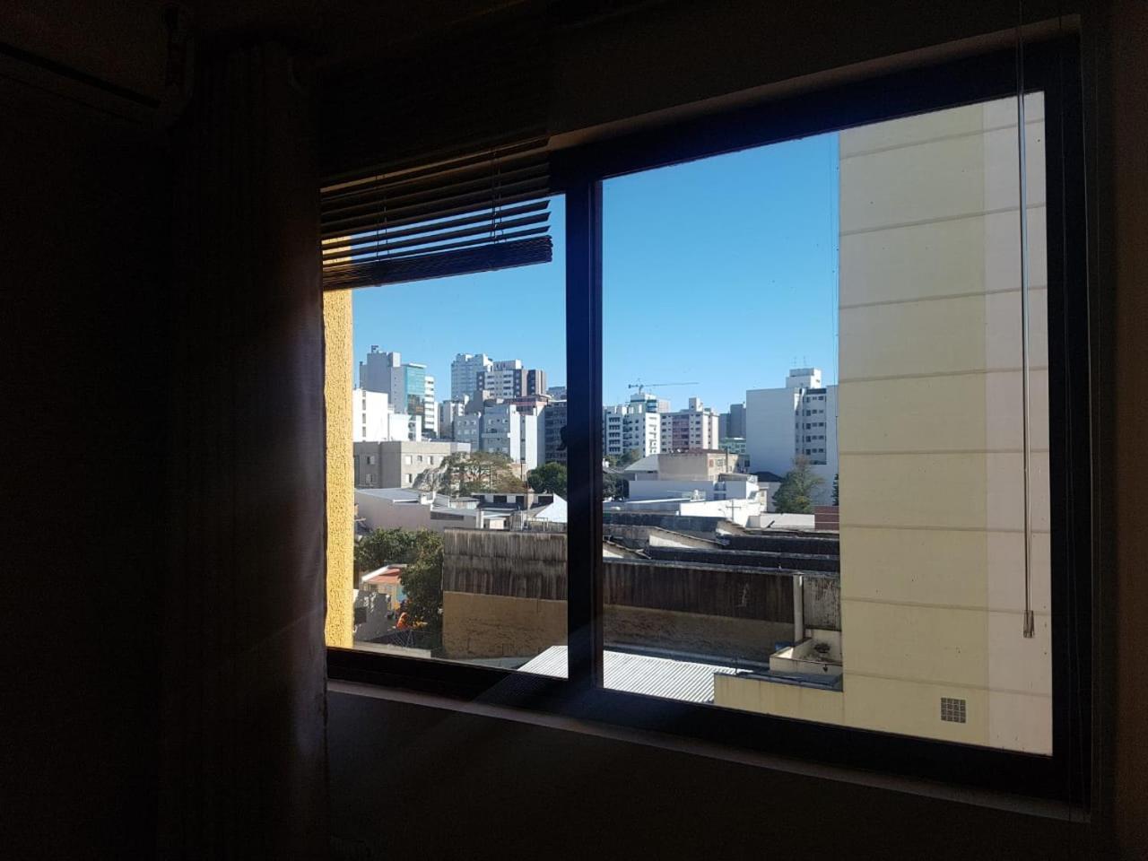 Wall Street Flat Caxias do Sul Luaran gambar